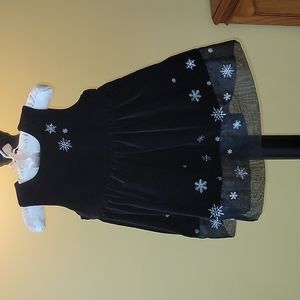 ● Adorable Black Dress | Silver Snowflakes | Sz 3-6 Months